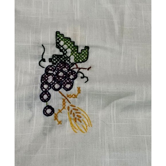 VTG Tablecloth & Napkins Fall Harvest Pumpkins Fruit Mushrooms Hand Embroidered - Picture 3 of 12